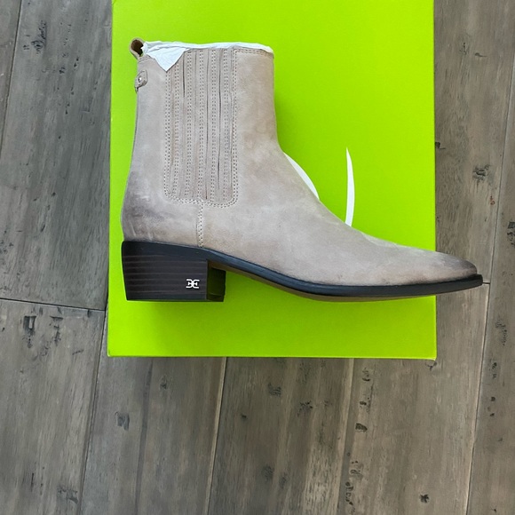 NWT Sam Edelman Suede Boots - Picture 9 of 10